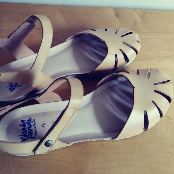 Wandy Panda Shoes Wanda Panda Womens Sz 42 M Sandals Poshmark